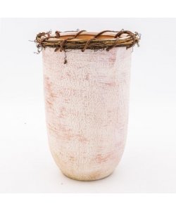 Váza s proutěným okrajem